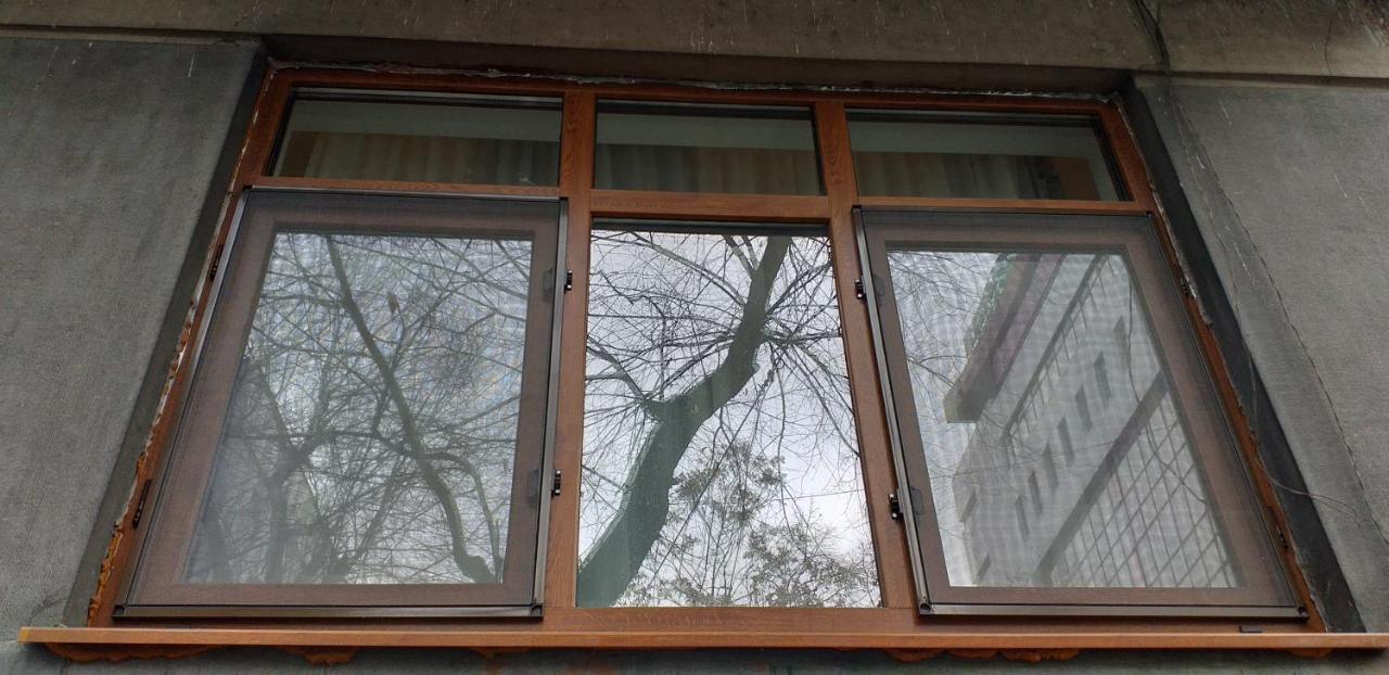 Bright Studio In The Heart Of The City With Netflix Bucharest Exterior photo
